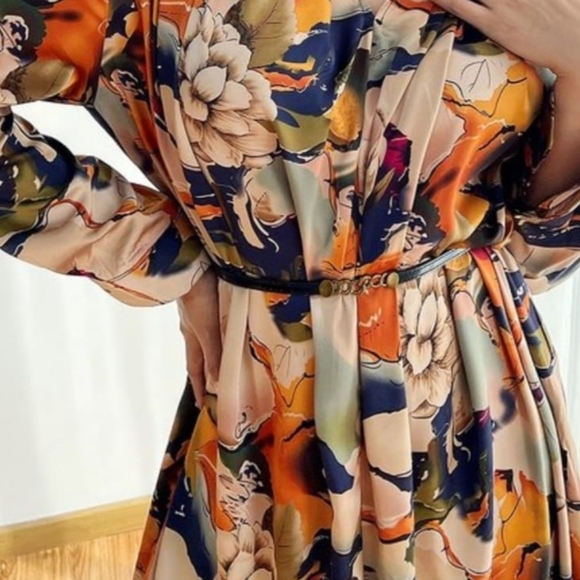 Printed Women's Dresses Size S, M, L - Picture 2 of 2